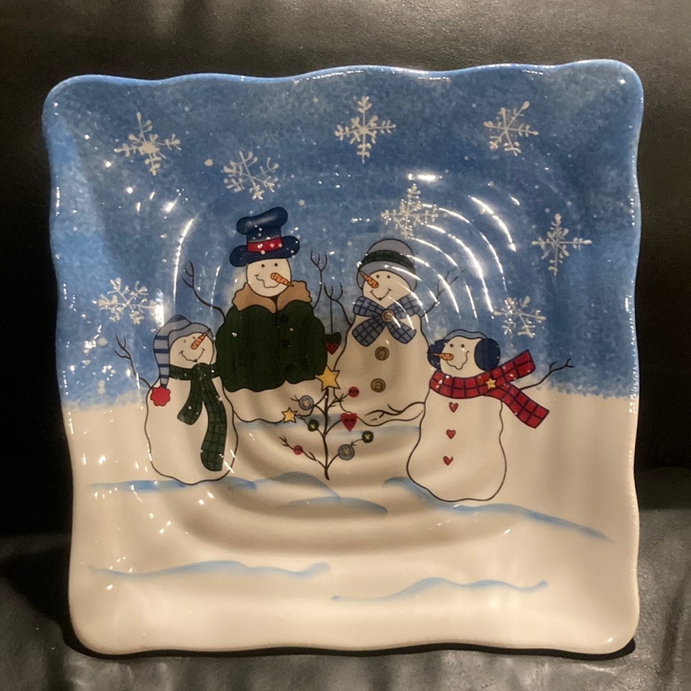 St. Nicholas Square Button Up Square Dinner Plate Platter 11" Snowman Family